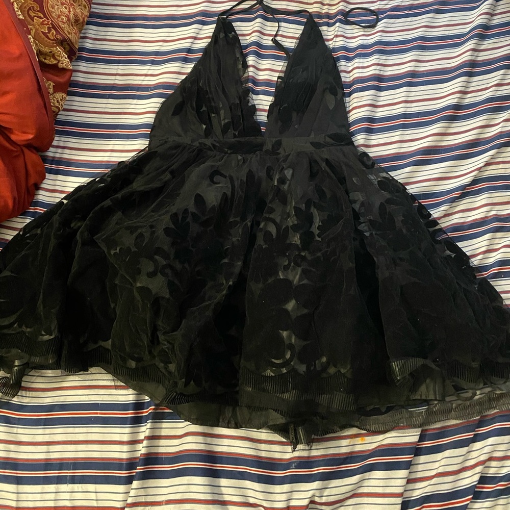 Black prom dress